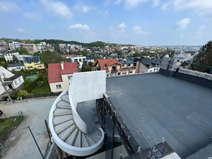 Treppe / Wendeltreppe - Fertigteil Betontreppe - Massive Treppe aus Leichtbeton - Zdjęcie 1 z 24