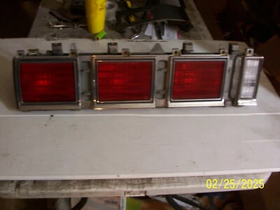 1980 1981 1982 1983 1984 CAPRICE Left Taillight Brake Reverse Turn USED OEM  - Image 1 of 4