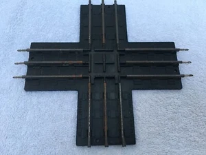 Vintage Lionel #1020 O Scale 90 Degree Train Crossing - Picture 1 of 3
