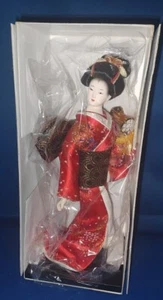 9 Zoll japanische Geisha roter Kimono mit Trommel Sammlerstück handgefertigte Figur - Bild 1 von 7