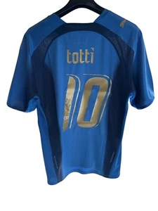 Camiseta autografiada por la Selección Nacional de Italia firmada por Francesco Totti Beckett testigo - Imagen 1 de 7