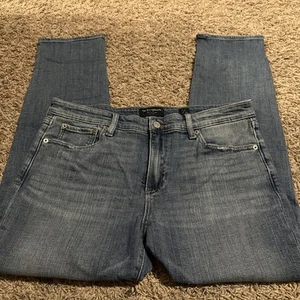 Lucky Brand Mid Rise Boyfriend Sienna Jeans Women’s 10/30 (34x27.5) Denim Pants - Picture 1 of 6