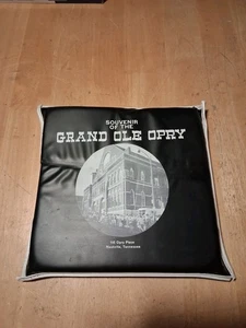 Vintage 1970s Grand Ole Opry Souvenir Stadium Seat Cushion Black - Picture 1 of 12