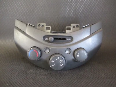 CHEVROLET SPARK M300 (10-15) HEATER CLIMATE CONTROL SWITCH 95979292 - Image 1 of 3