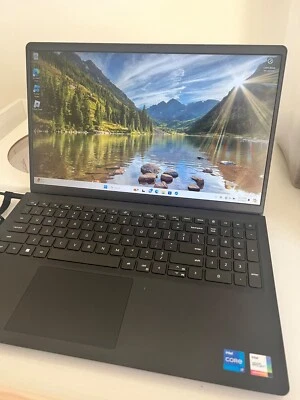 Dell Inspiron 15 3511 15.6" (256 GB SSD, Intel Core i5 11th Gen. ‎4.2 GHz, 12... - Image 1 of 4