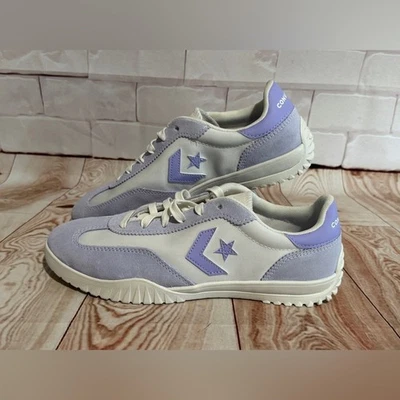 Zapatillas Converse Crema y Lavanda Talla 8.5 Mujer • Y2K Pastel Pop Foto 1 de 4