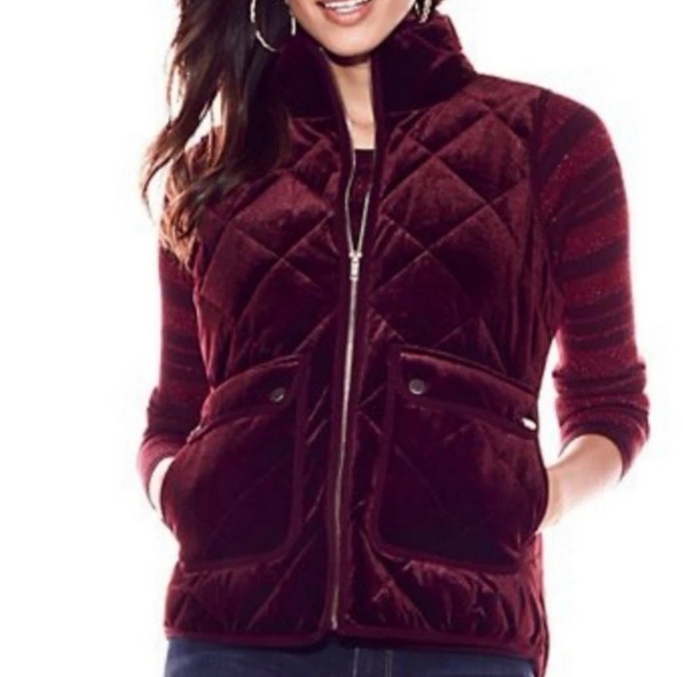 Chaleco acolchado con cremallera de terciopelo borgoña talla mediana NY&C New York & Company para mujer Foto 1 de 4