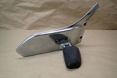 2000 BMW K1200LT PÉ DIREITO PEG COM SUPORTE DE MONTAGEM - Imagem 1 de 4