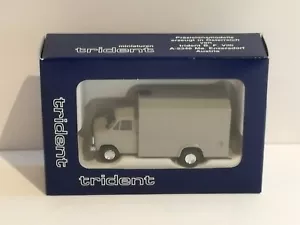 Box Van, grey (Chevrolet) - 1:87 (Trident item: 90101G) - Picture 1 of 2
