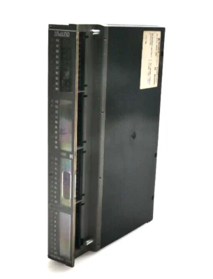 Schiele Entrelec Systron S800 Output Module 32 Ausg. 0.5A 24VDC | 2.422.455.00 - Bild 1 von 4