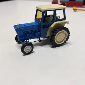 Gran Bretaña Granja Detalle 1:32 - Tractor Ford 6600 De colección - Imagen 1 de 8