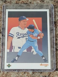 1989 Upper Deck Kansas City Royals Team Checklist Card Featuring George Brett - Picture 1 of 2