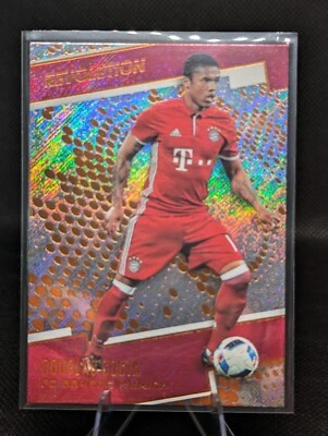Douglas Costa Sunburst 2017 Panini Revolution Holo ASTRO #77  FC Bayern Munich - Image 1 of 4