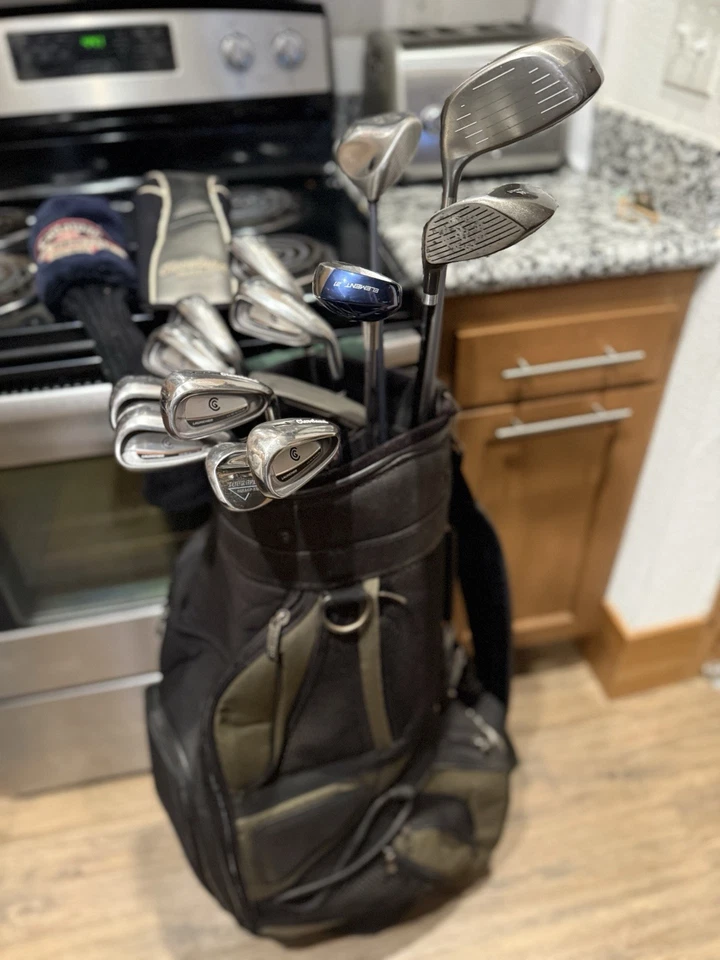 Juego completo de palos de golf Cleveland de 15 piezas para diestros con bolsa de golf estilo carro Foto 1 de 4