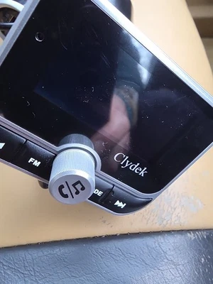 Clydek Bluetooth FM Transmitter Radio Adapter Audio Receiver Dual USB2.4A remote - Image 1 of 4