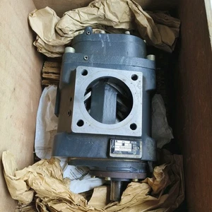 TAMROTOR 04019024 MARINE SCREW COMPRESSOR TYPE E12 - Photo 1/18
