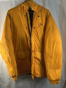 FRED PERRY PUFFER PARKA JACKET MENS SIZE M YELLOW PRIMALOFT INSULATED Button Up - Picture 1 of 16