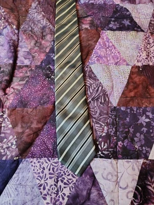 Hugo Boss 男式领带黑色白色条纹 100% 真丝意大利制造 — 第 1/4 张图片