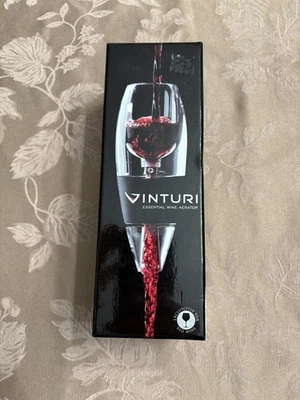 Vinturi Essential Red Wine Aerator Decanter w/ Stand & Screen & travel pouch - Image 1 of 4
