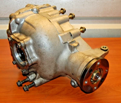 2004-2006 Infiniti G35 Front Axle Differential Carrier 3.538 Ratio AWD OEM - Image 1 of 4