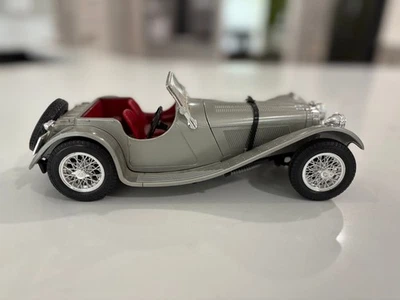 Bburago Италия 1937 sSilver Jaguar SS 100 литой и пластиковый 1/18 автомобиль #3006 - Изображение 1 из 4