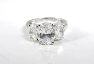 Diamonique 14K White Gold Oval CZ Three Stone Ring Size 6 - Picture 1 of 7
