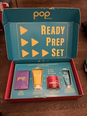 NUEVO Juego de Cuidado de la Piel Pop Beauty (4 Piezas) Foto 1 de 2