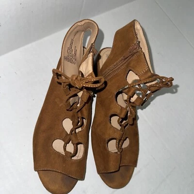 Zapatos para mujer Steve Madden de gamuza tostada con cordones/cremallera talla 4 EE. UU. Foto 1 de 4