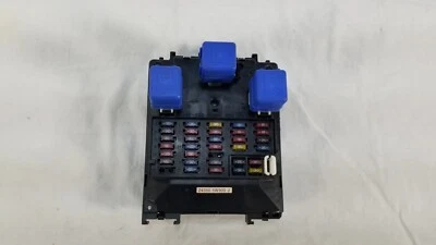 Caja de fusibles interior tablero Nissan Pathfinder 2001-2004 24350 5W900 J OEM Foto 1 de 4
