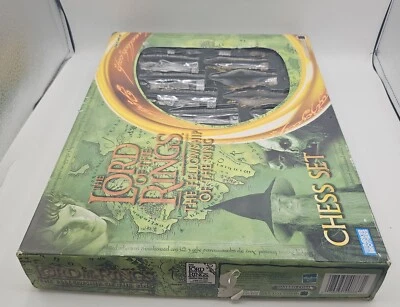 Lord of the Rings Chess & Checkers Set Fellowship of the Ring Complete EUC - Image 1 of 4