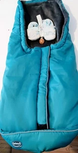 Fußsack Für Babyschale Mit Krabbelschuhe Und Schnullerkette - Bild 1 von 2