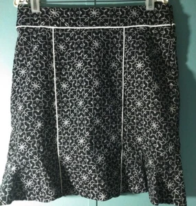 John Paul Richard 12P Black With White Embroidery Womens Skirt Uniform Petite - Picture 1 of 8
