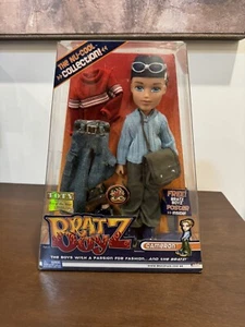 RARA bambola Bratz Boyz NUOVA vintage 2003 Cameron Bratzpack collezione Nu-Cool MGA NUOVA CON SCATOLA - Foto 1 di 8