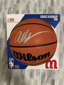 Victor Wembanyama Signed Autograph Wilson 2023 I/O Basketball Fanatics w/Box - Picture 1 of 4