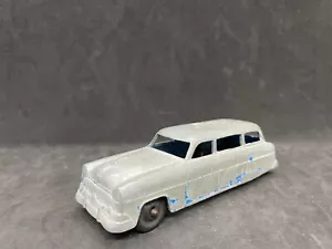 Tootsietoy Blue Ford Ranch Wagon 4in wear damage - Picture 1 of 15