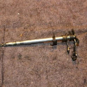 1982 YAMAHA VISION 550 XZ550R SHIFTER SHIFT SHAFT - Picture 1 of 8