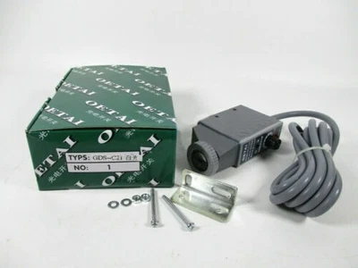 1PCS New For OETAI GDSC21W Color Mark Sensor GDS-C21W - Image 1 of 3