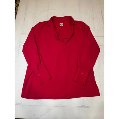 Blusa Top Anne Klein Para Mujer L Roja Cortina Cuello Botón Puño Manga Larga Foto 1 de 4