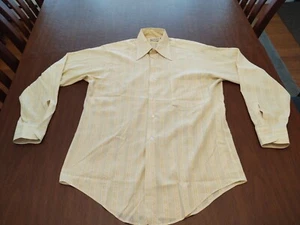 VTG Van Heusen Century Men’s Yellow Dress Shirt 15 neck 32 slv M Pointy Collar - Picture 1 of 9