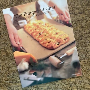 Pampered Chef Kitchen Showcase Catalog w Recipes Fall/Winter 1998 - Imagen 1 de 4