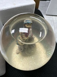 Schlagzeuger Junge Glitzer Dome - Bild 1 von 8