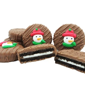 Philadelphia Candies Winter Holiday Snowman Face Milk Chocolate OREO® Cookies - Picture 1 of 5