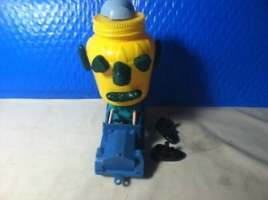 Cabeza de patata señora mostaza y coche - Imagen 1 de 3