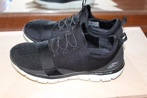 Zapatos deportivos para mujer SKECHERS negros sin encaje talla 8,5 L#306 - Imagen 1 de 6