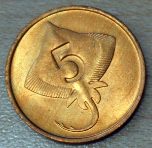 1981 Iceland 5 Aurar Skate fish Unc. - Picture 1 of 2