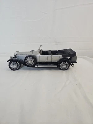Franklin Mint 1925 ROLLS-ROYCE Silver Ghost Model Car 1:24 (Read) - Image 1 of 4