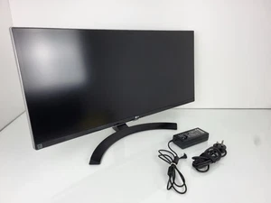 LG 34UM88C-PF 32" HDMI 4K Ultrawide DP 3440 x 1440 Gaming Monitor with Stand - Picture 1 of 6