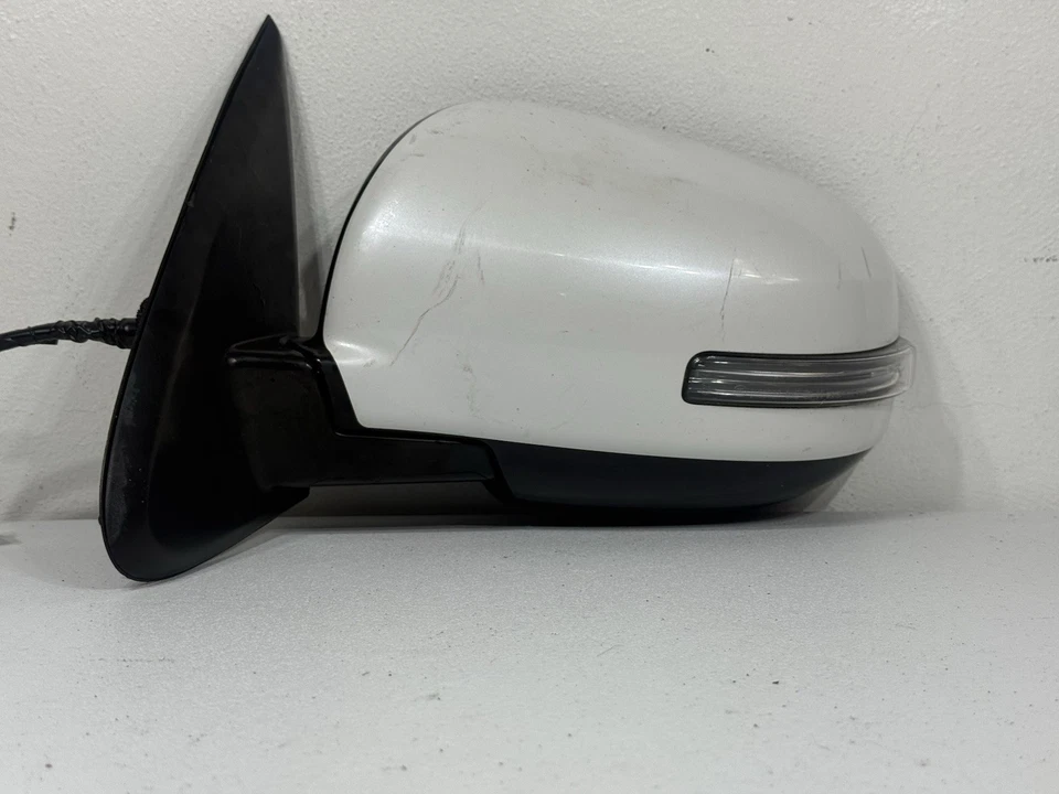 Espejo retrovisor lateral derecho pasajero Mitsubishi Outlander 2014-2015 con señal blanca  Foto 1 de 4
