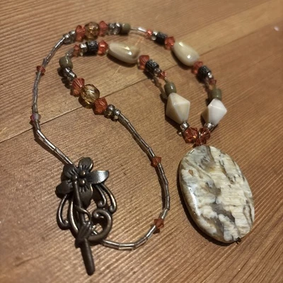 Collar Artesanal Estilo Picasso Jaspe Cuentas Acento Bronce Multi Foto 1 de 4