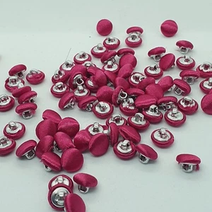 Abito cappotto camicia 12mm tessuto rivestito plastica acrilica bottoni rosa intenso - Foto 1 di 1